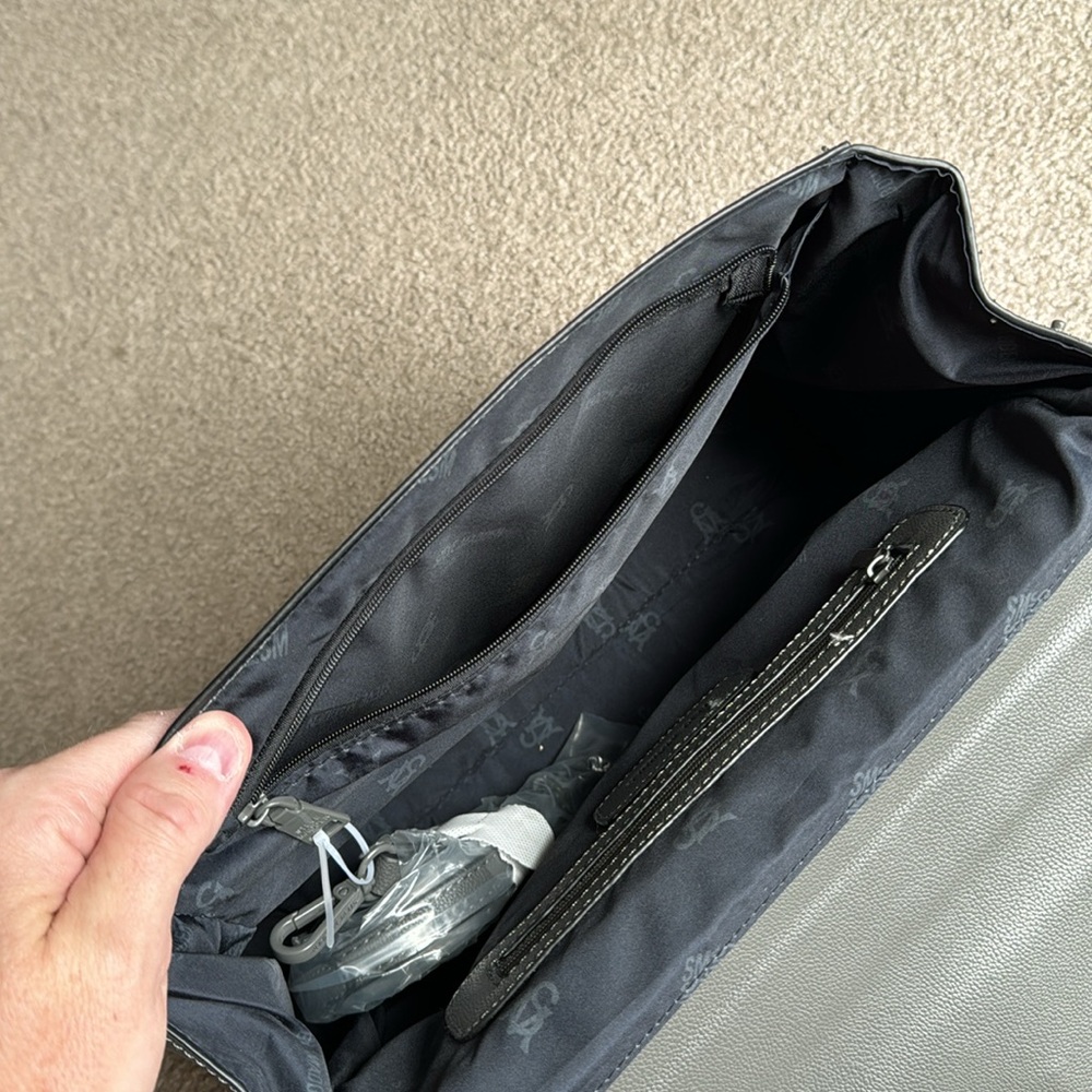 STEVE MADDEN gray Handbag, NWT! - Picture 9 of 10